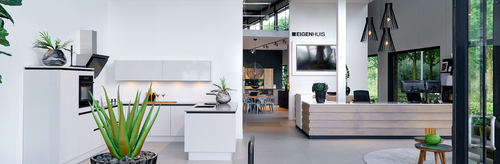 Feestelijke heropeningsweken showroom Eigenhuis Keukens Houten
