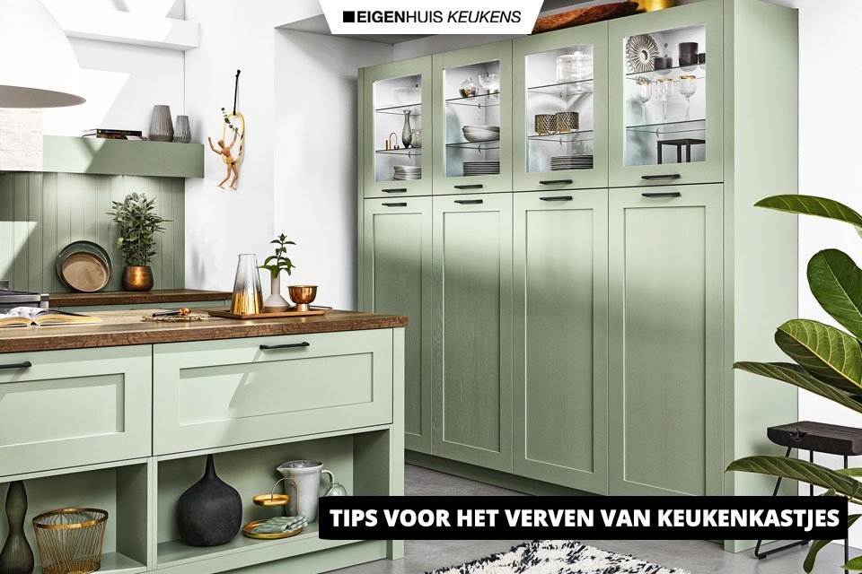venijn aanwijzing voetstappen Tips voor het verven van keukenkastjes | Eigenhuis Keukens